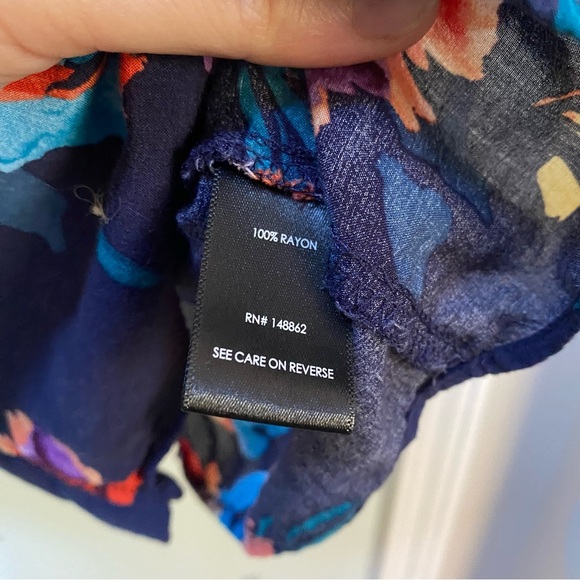 Torrid Floral Short Sleeve Blouse, sz 0 - Picture 4 of 6